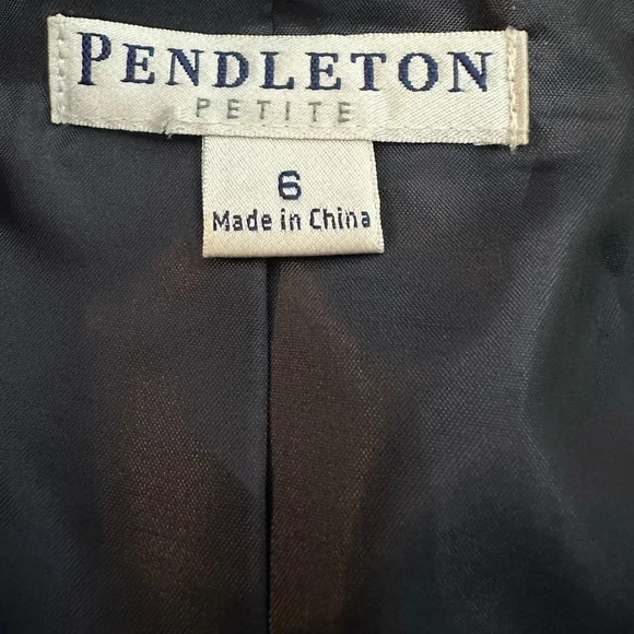 Pendleton Women's Blazer Navy Blue Pinstripe Size 6 Career Office - Picture 2 of 7